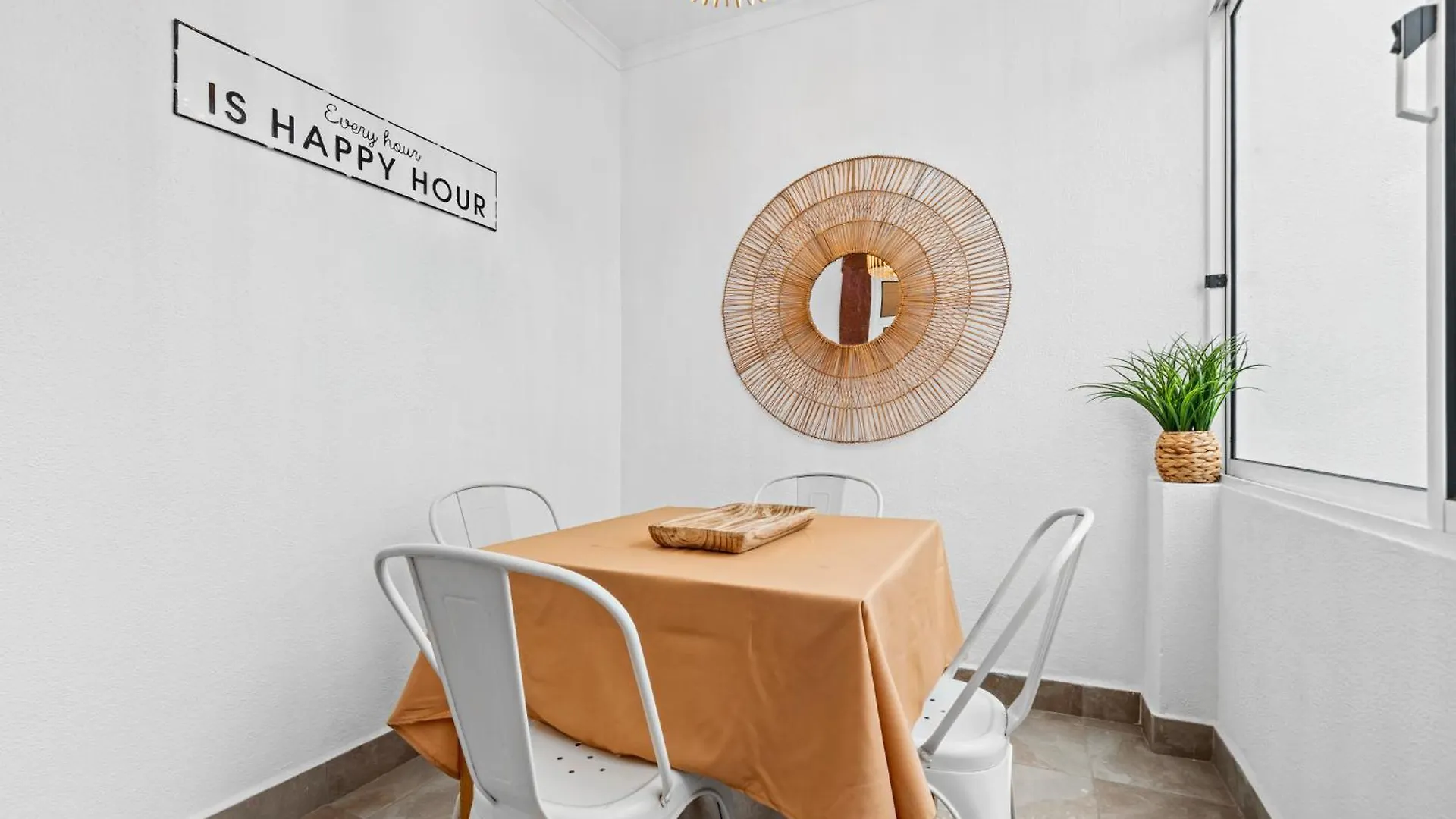 Cozy City Center Apartment Φουνκάλ